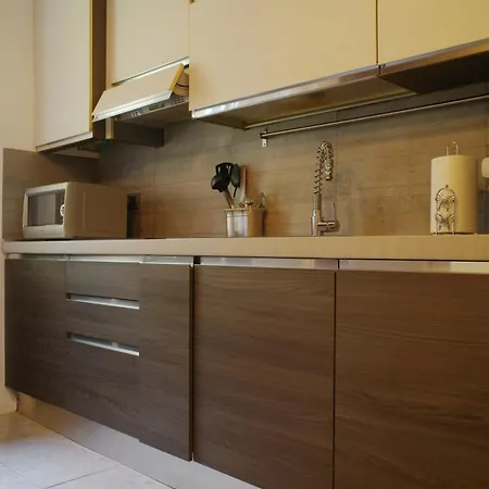 Bwr - Two-room Near The Station, Venini 公寓 *