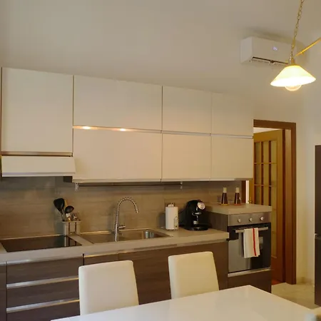 Bwr - Two-room Near The Station, Venini 米兰